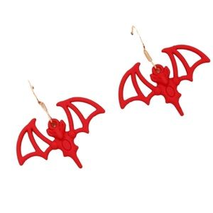 Spooky Red Bat Earrings Halloween goth Gothic new